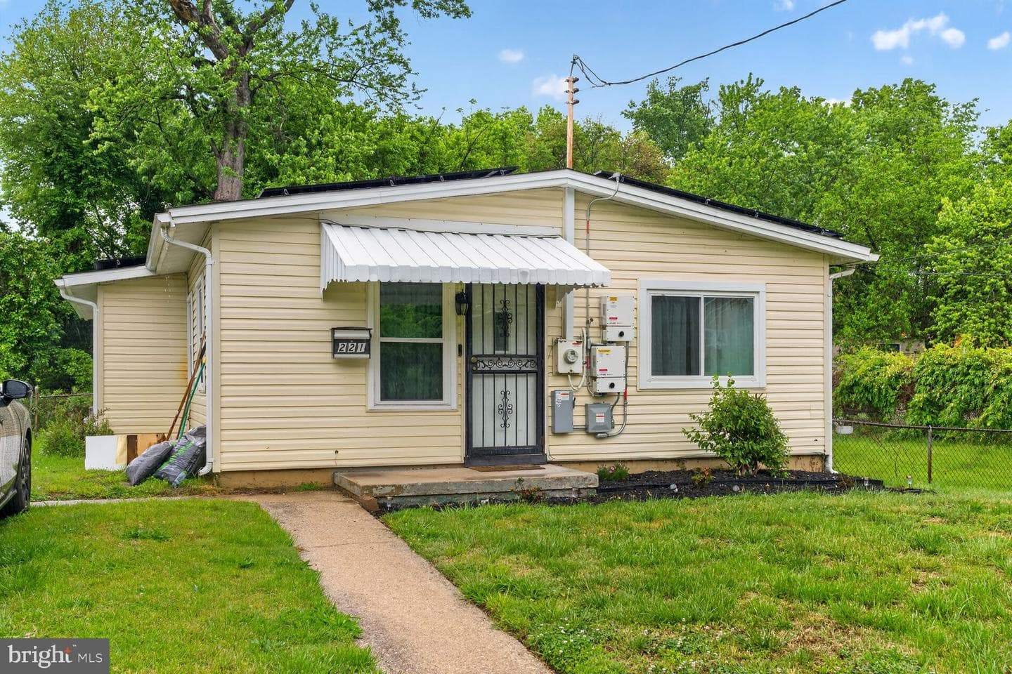 221 Seneca Drive, Oxon Hill