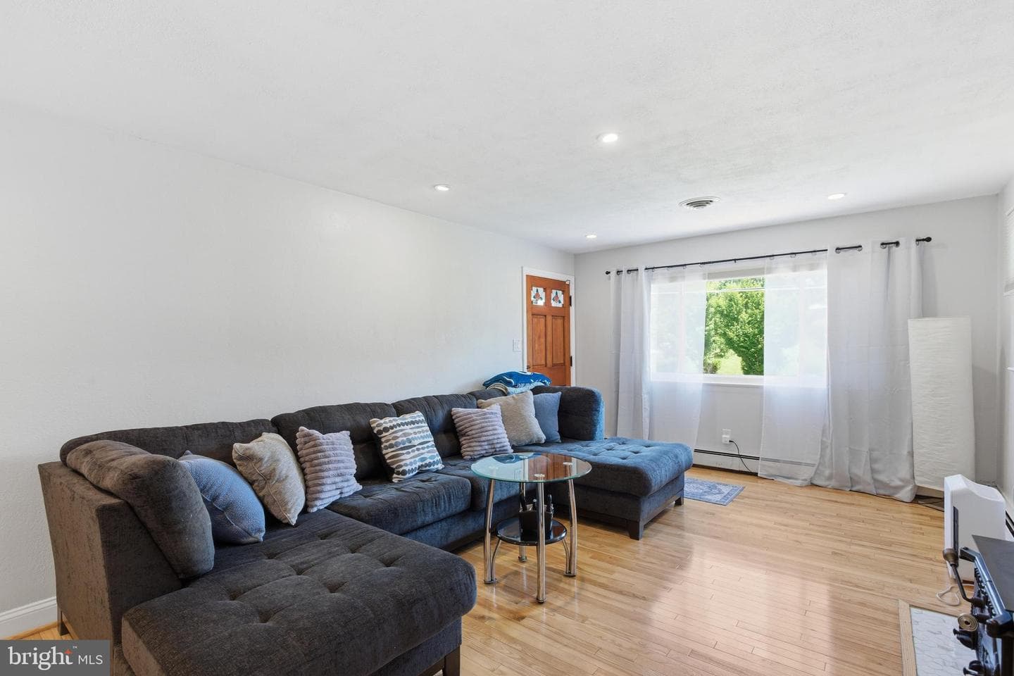 10905 Westwood Drive photo 6