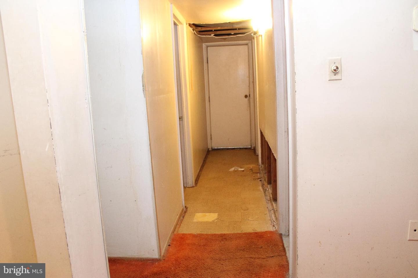 9309 Cross Bow Road photo 24