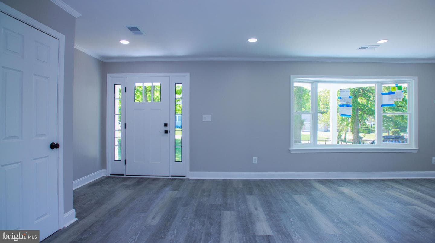 2608 Holly Drive photo 10