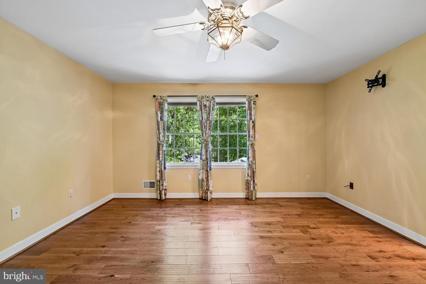 12605 Greenmount Court photo 33