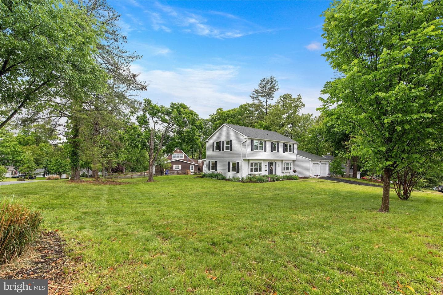 12300 Rolling Hill Lane photo 2