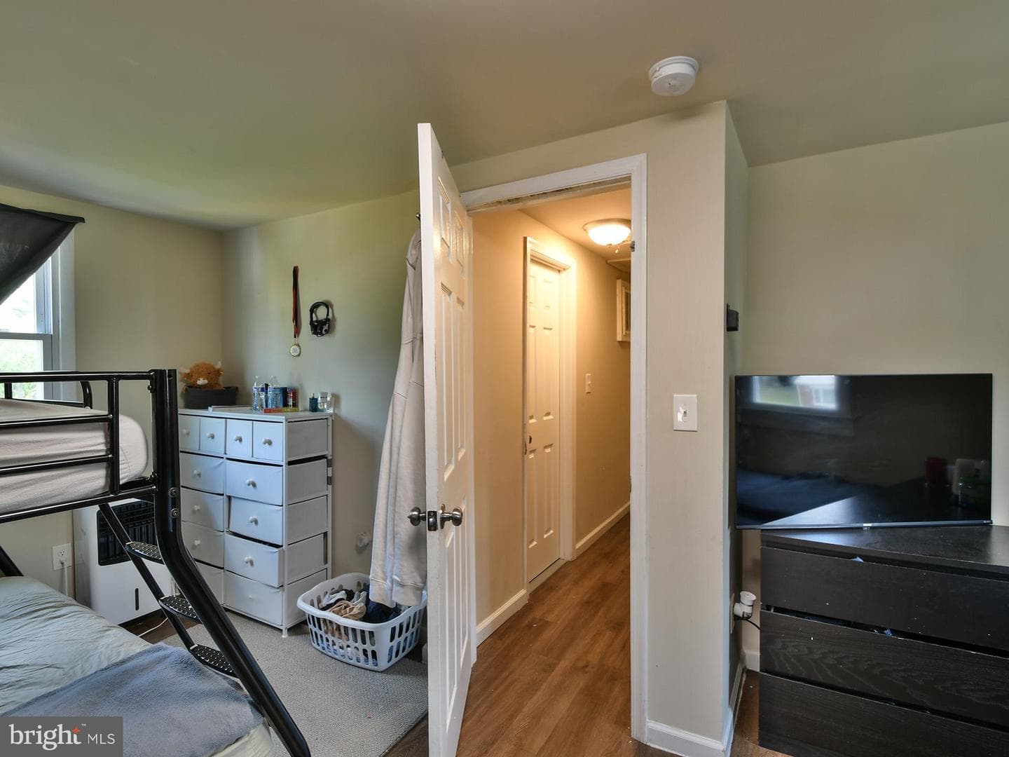 5016 Laguna Road photo 38