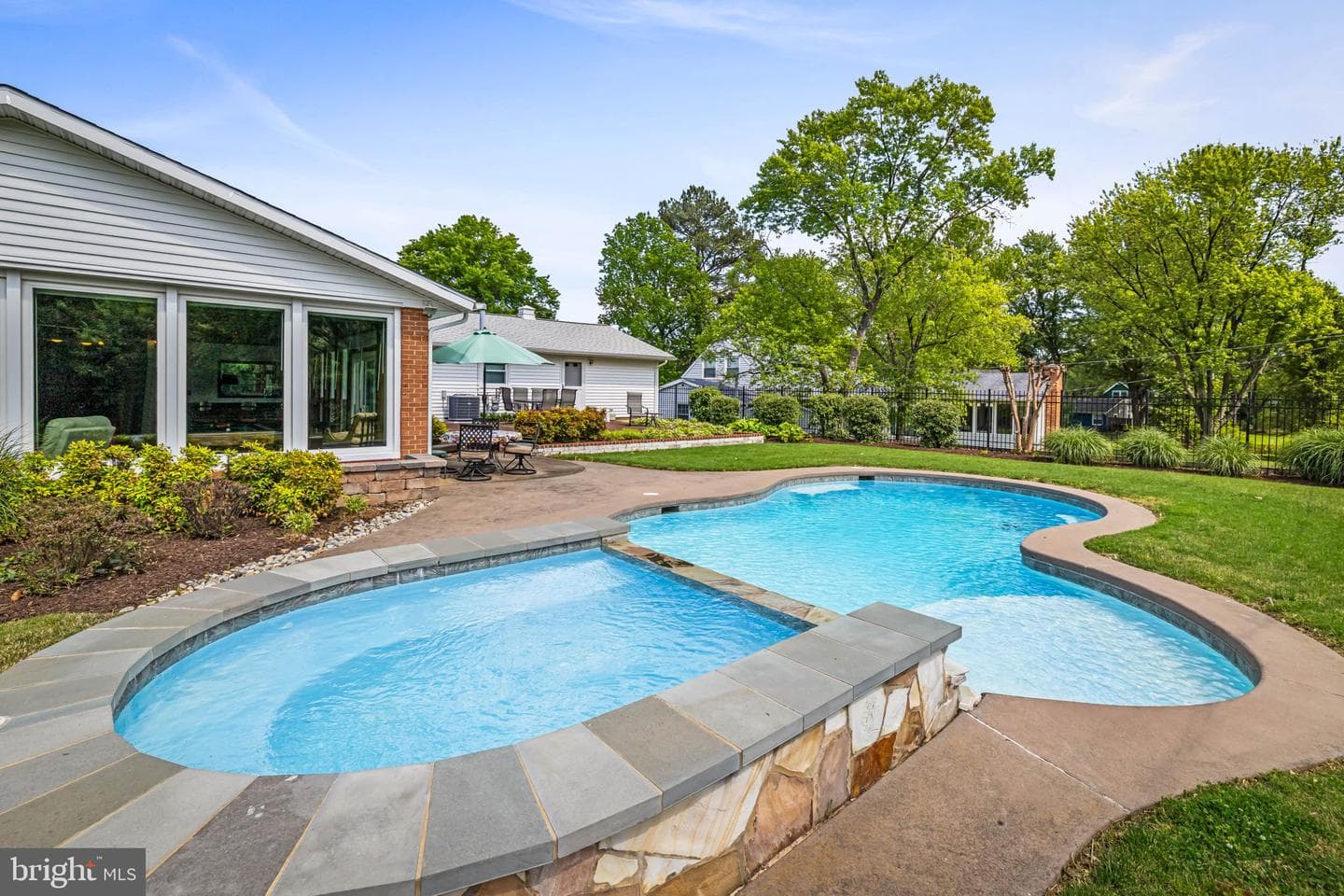 12227 Foxhill Lane photo 38
