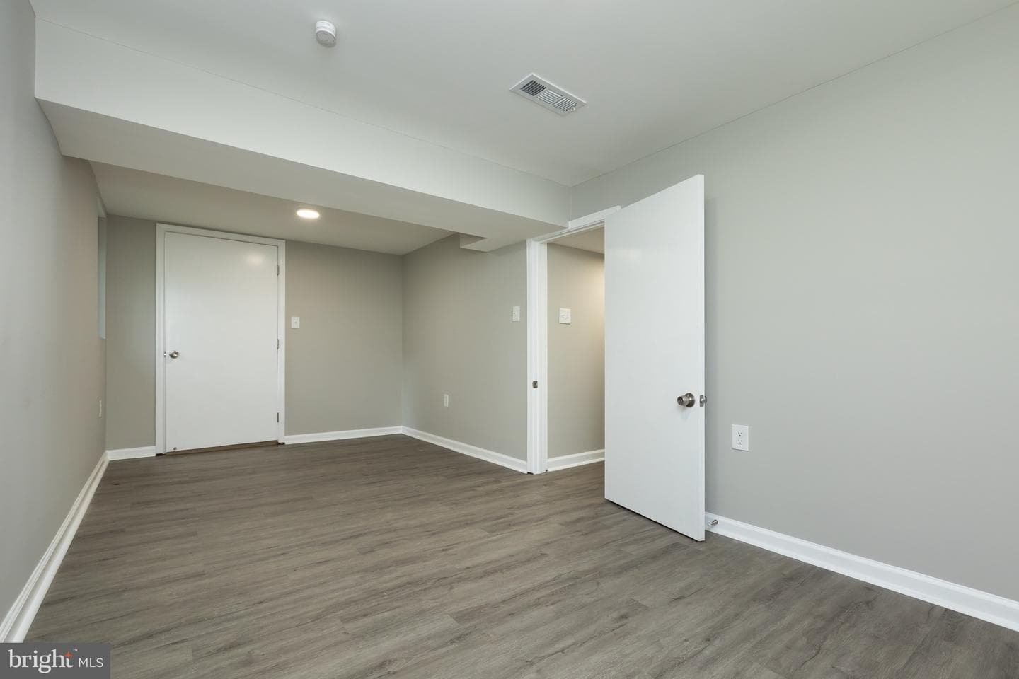8624 Cunningham Drive photo 35