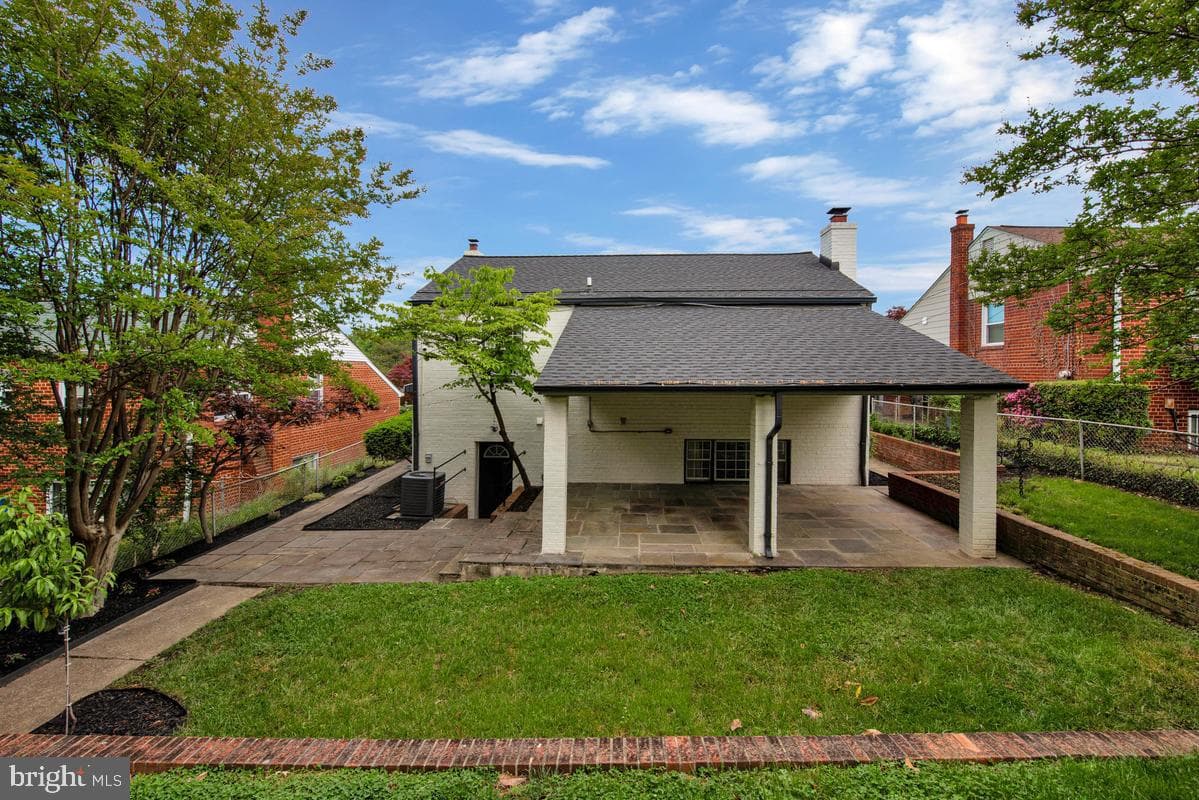 1903 Campbell Drive photo 20
