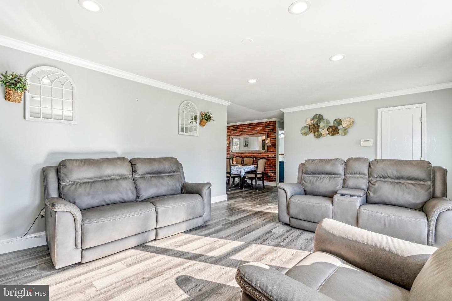 103 Essenton Drive photo 4