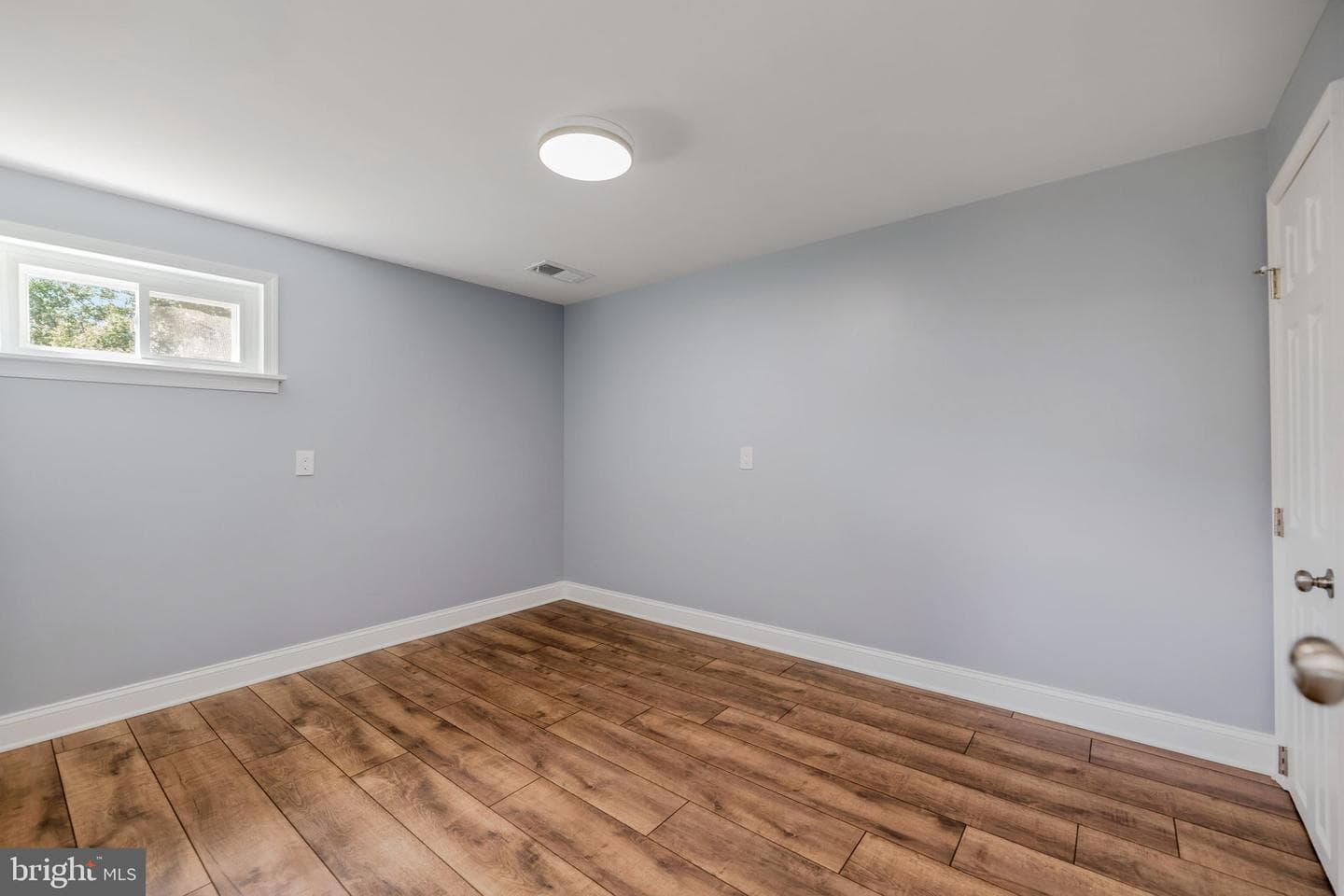 1001 Elderberry Place photo 37