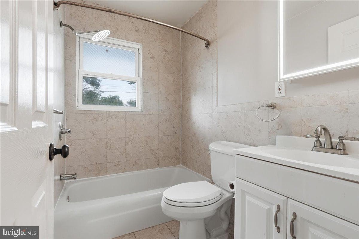 11410 Caroline Avenue photo 20