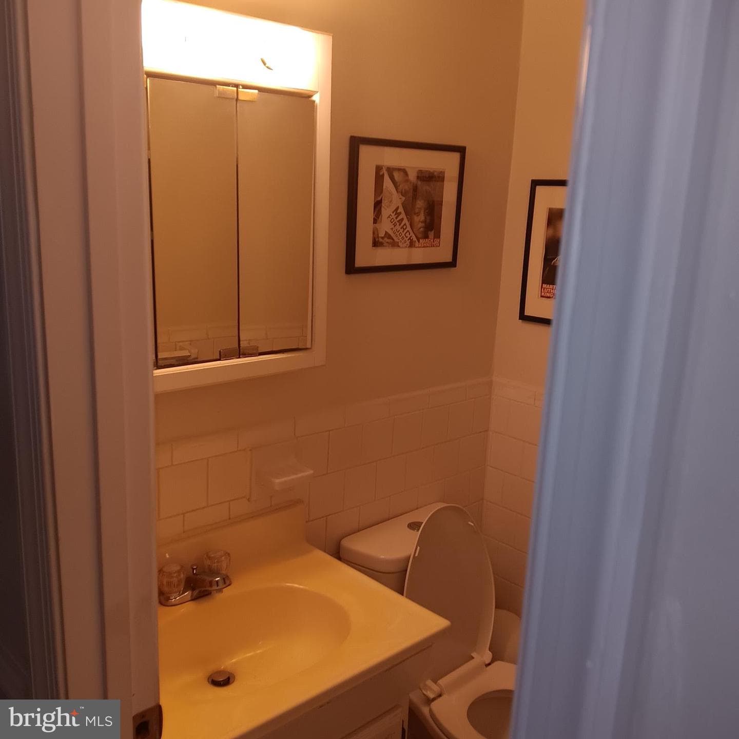 1825 Addison Road S photo 38