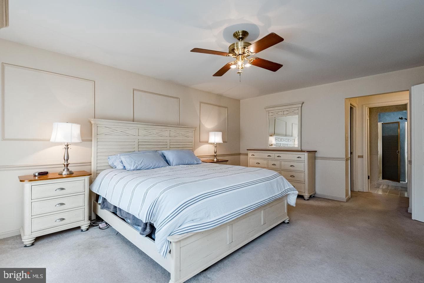 2300 Bermondsey Drive photo 44