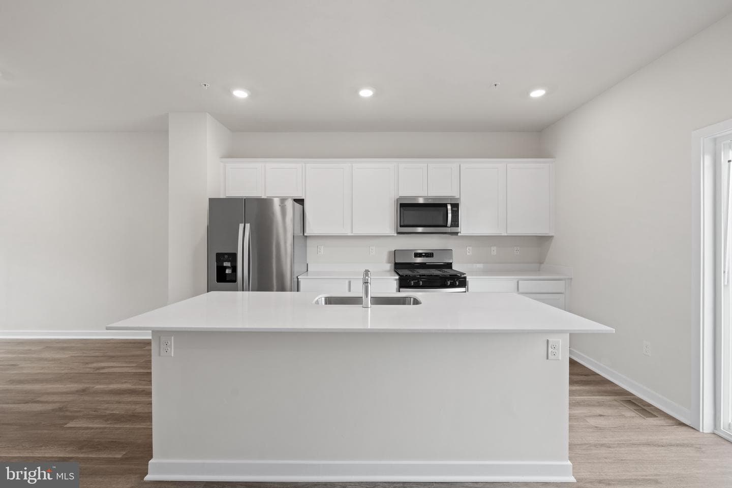 3408 Landon Walker Lane photo 8