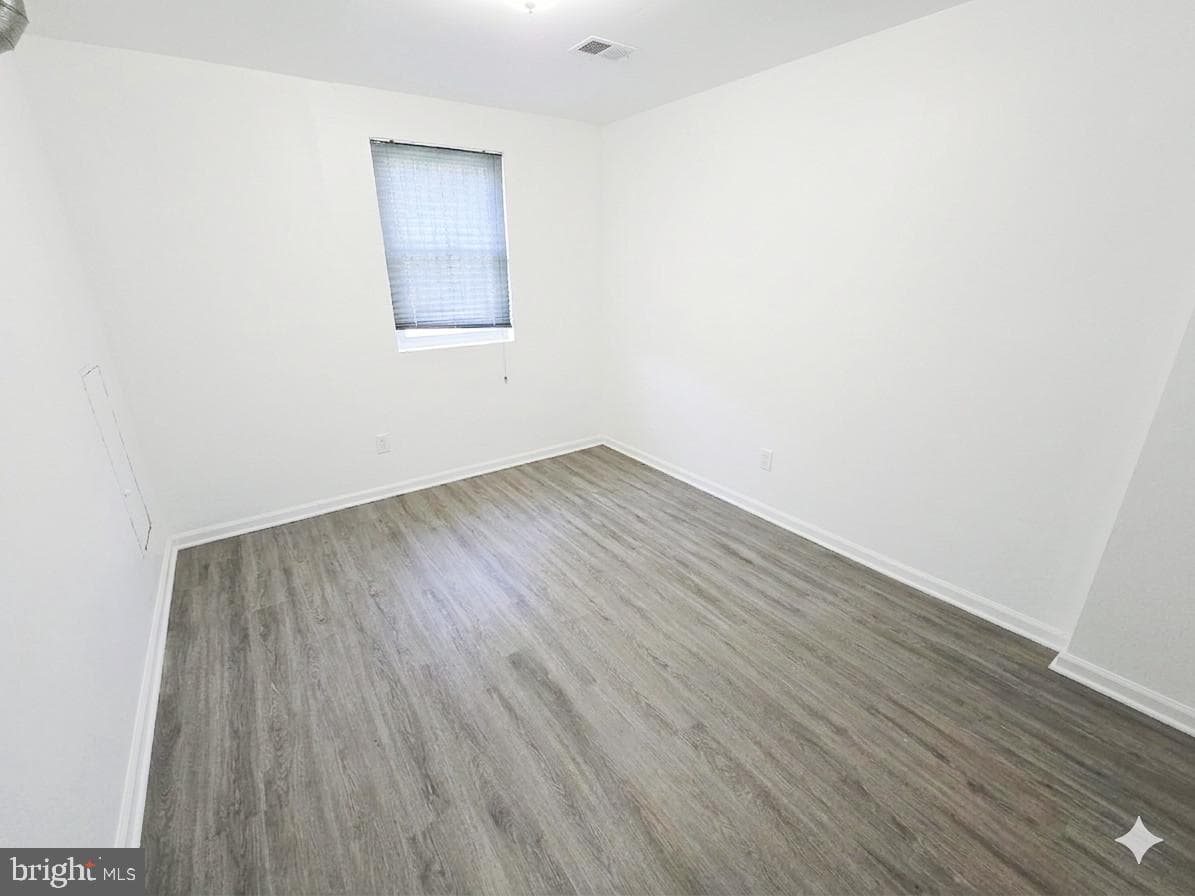 6300 Auth Road photo 21