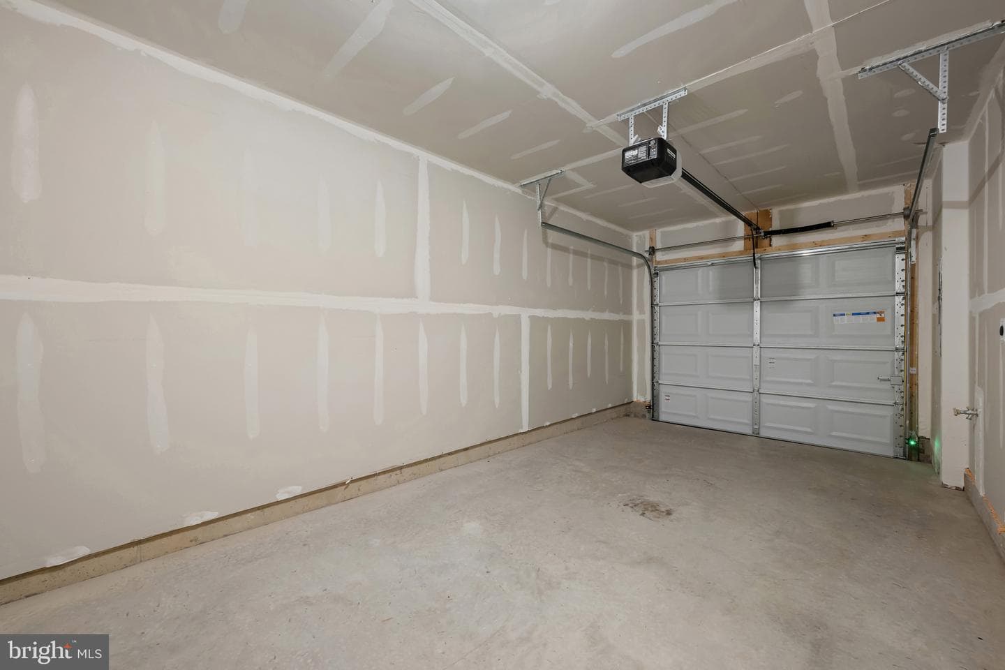 3404 Landon Walker Lane photo 3