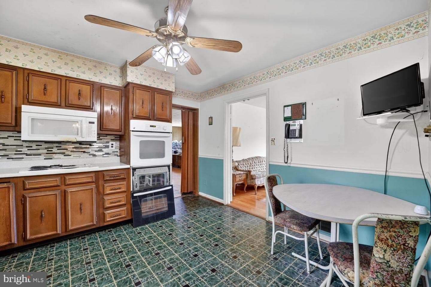 3208 Accolade Drive photo 7