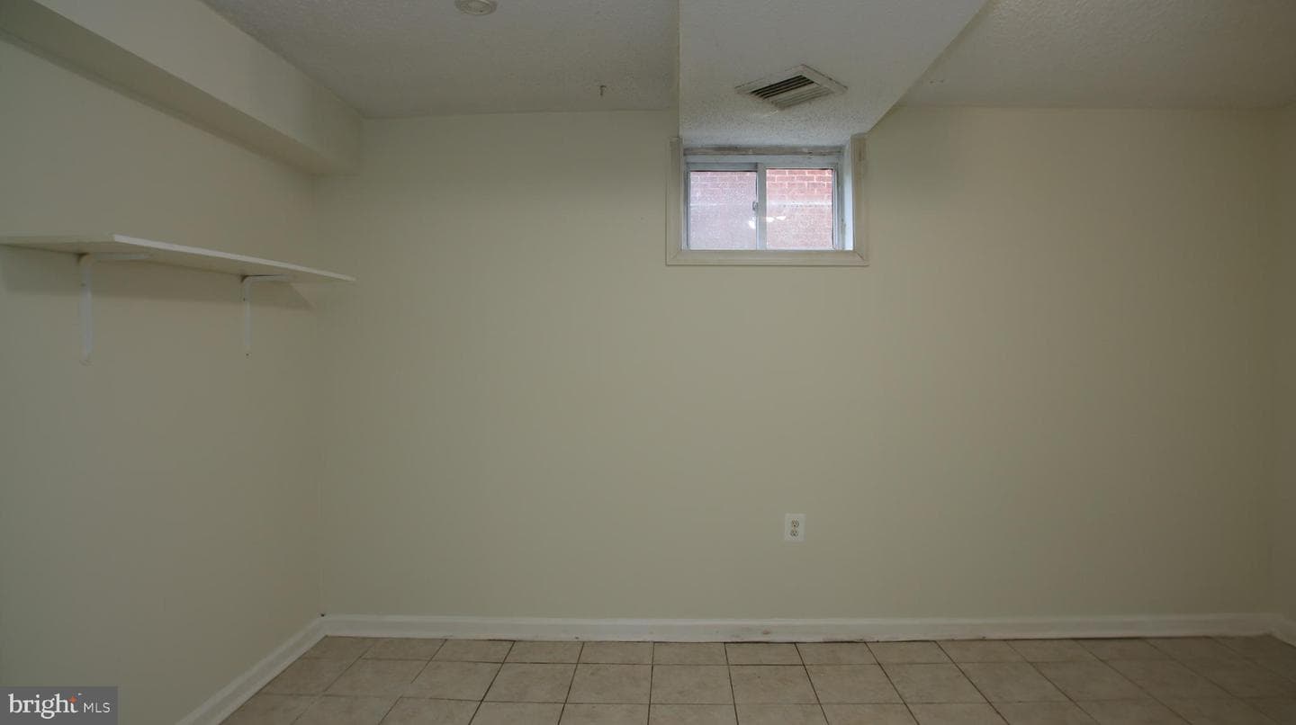 5407 Sargent Road photo 16