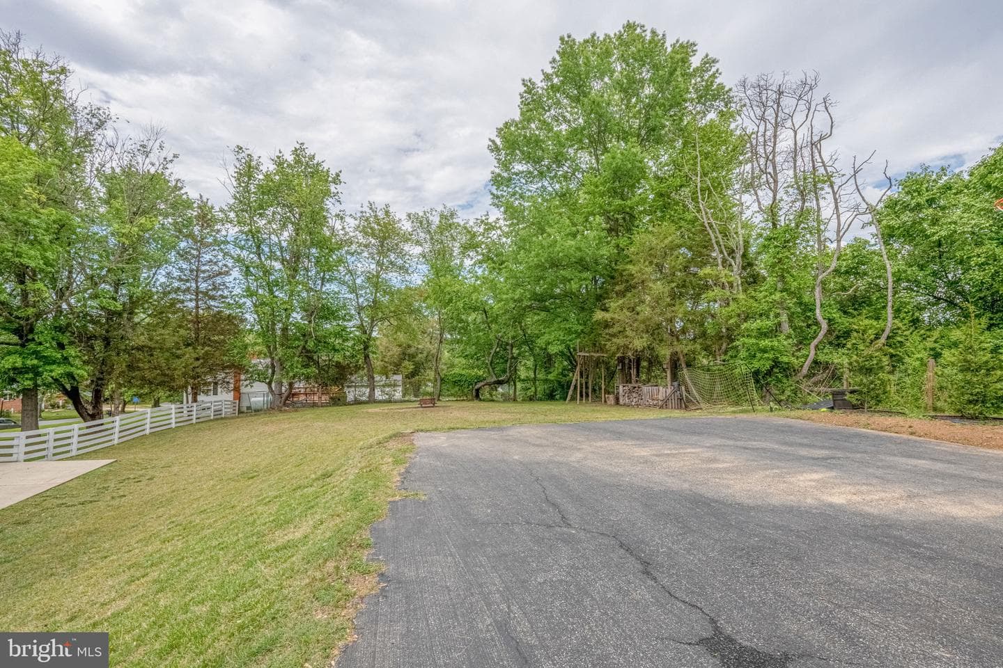 12006 Lusbys Lane photo 49