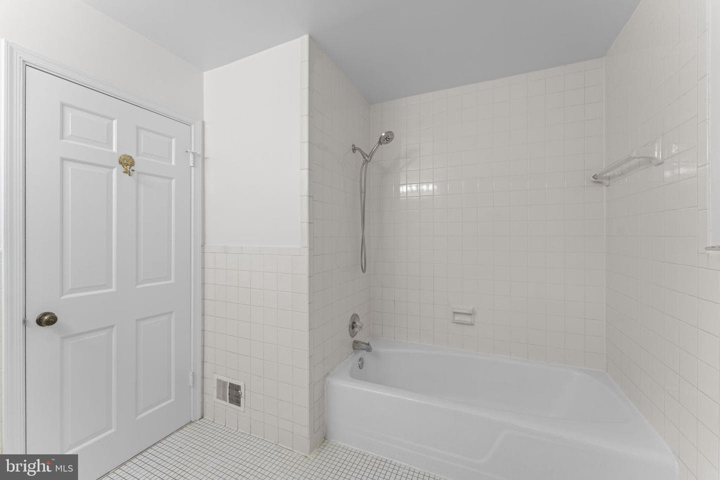 766 Gleneagles Drive photo 49