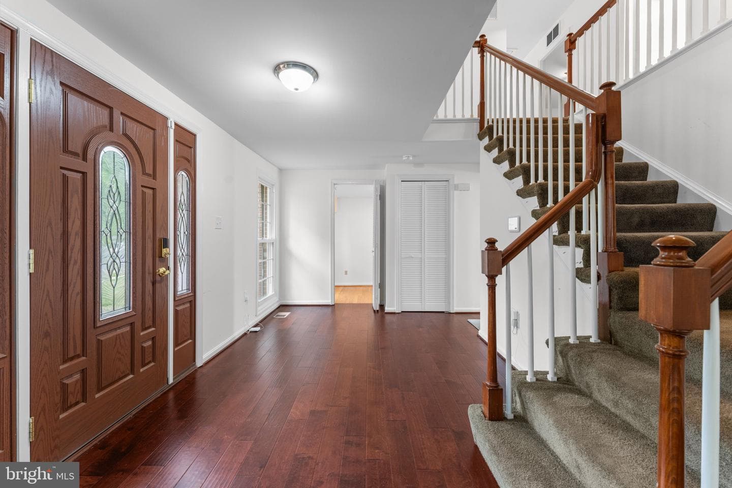 766 Gleneagles Drive photo 7