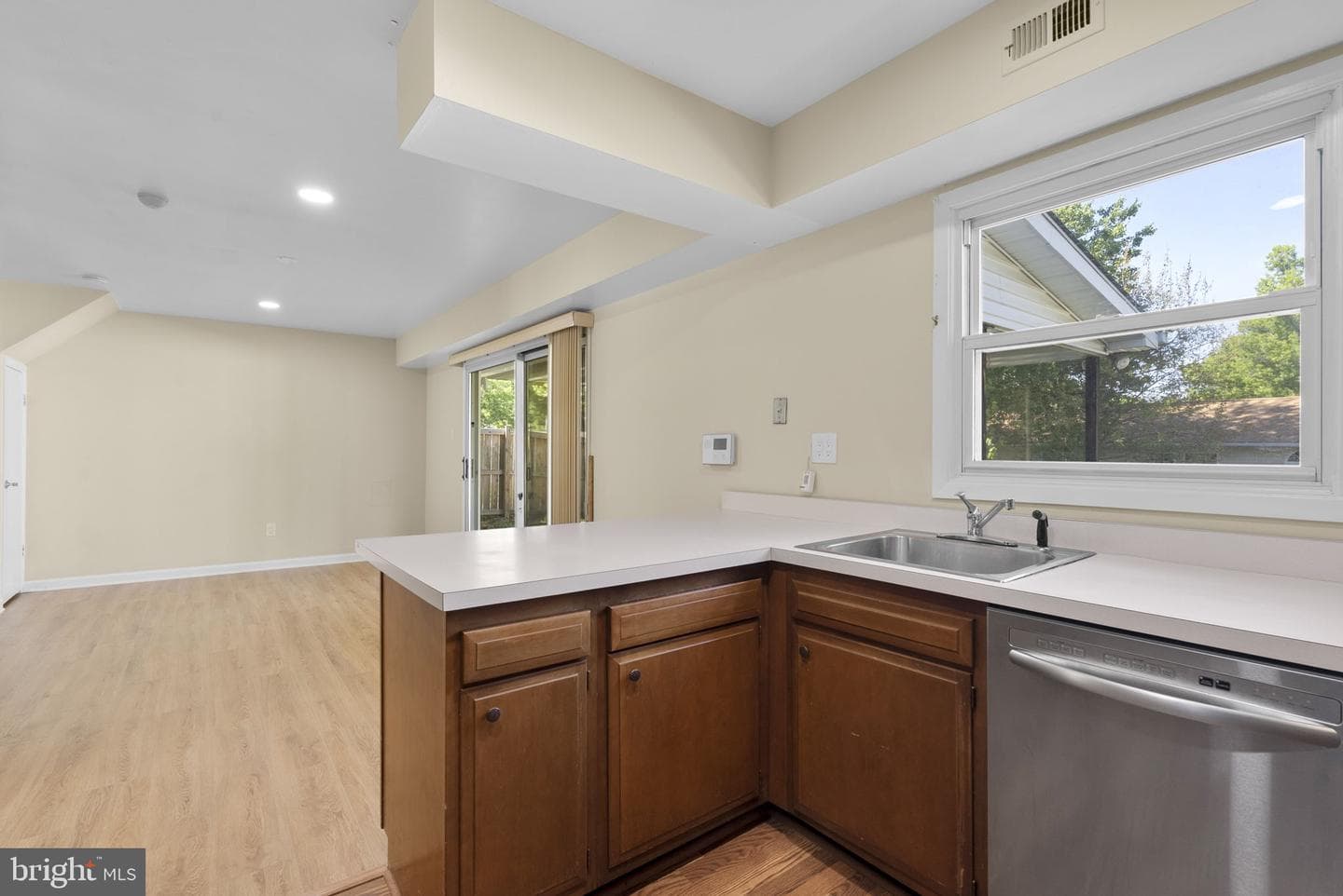 12100 Raritan Lane photo 17