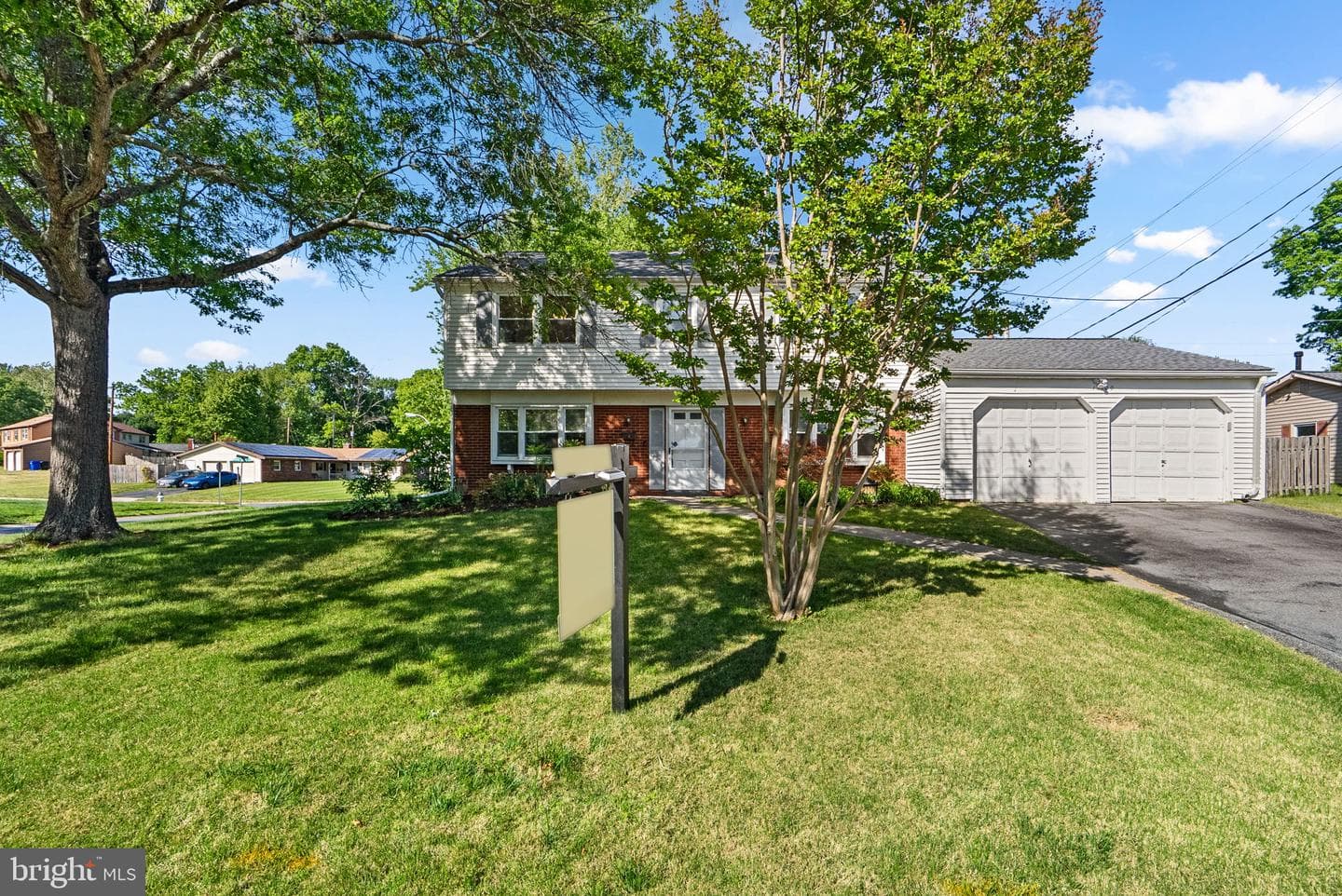 12100 Raritan Lane photo 2