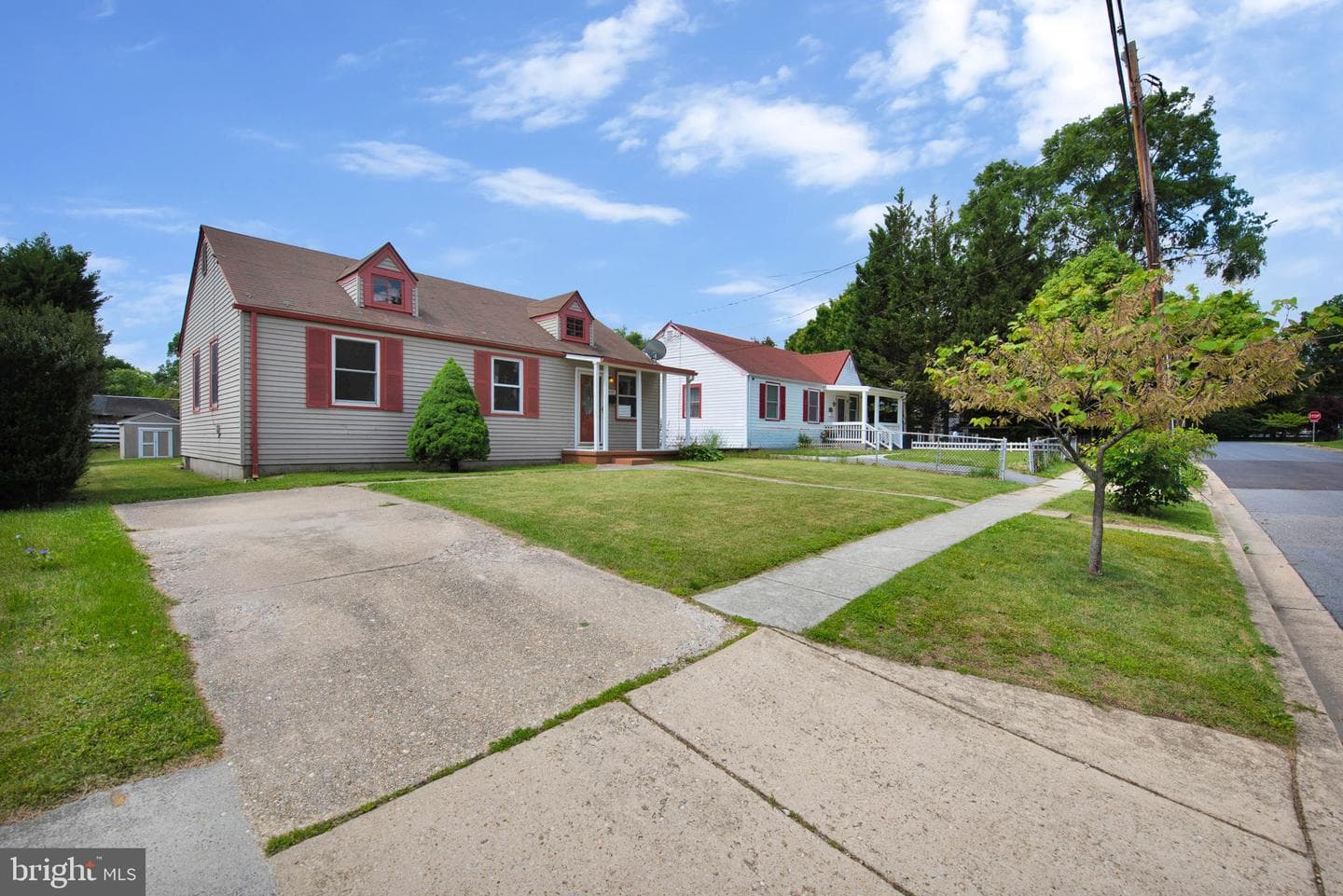 5007 Somerset Road photo 2