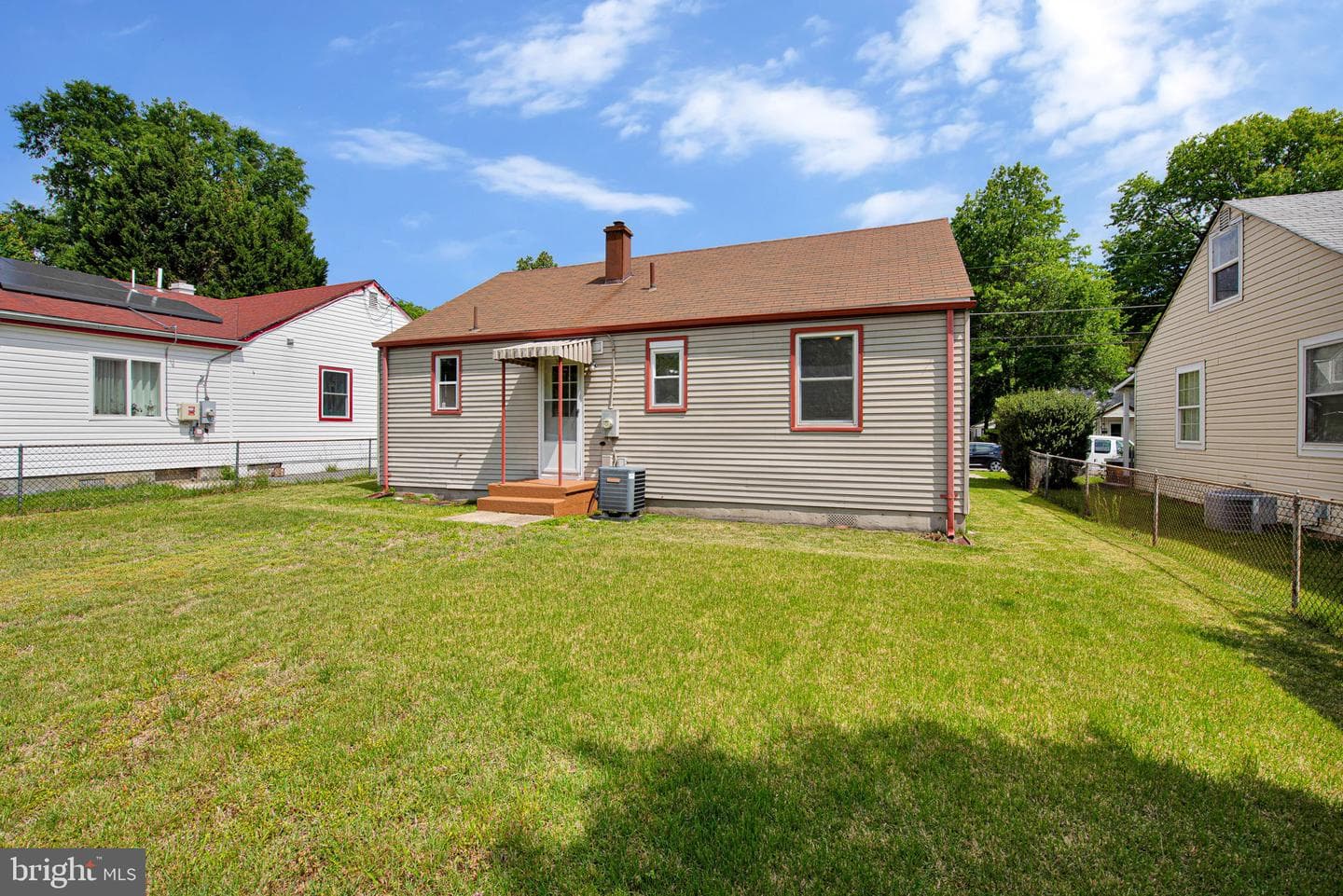 5007 Somerset Road photo 28
