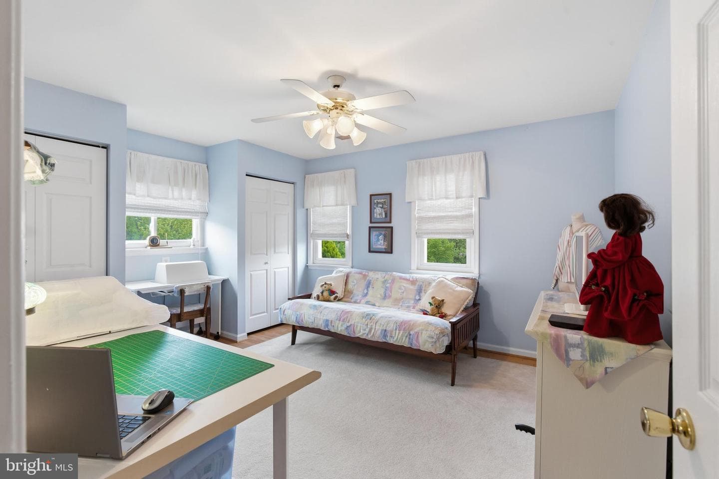 10901 Atwell Avenue photo 7