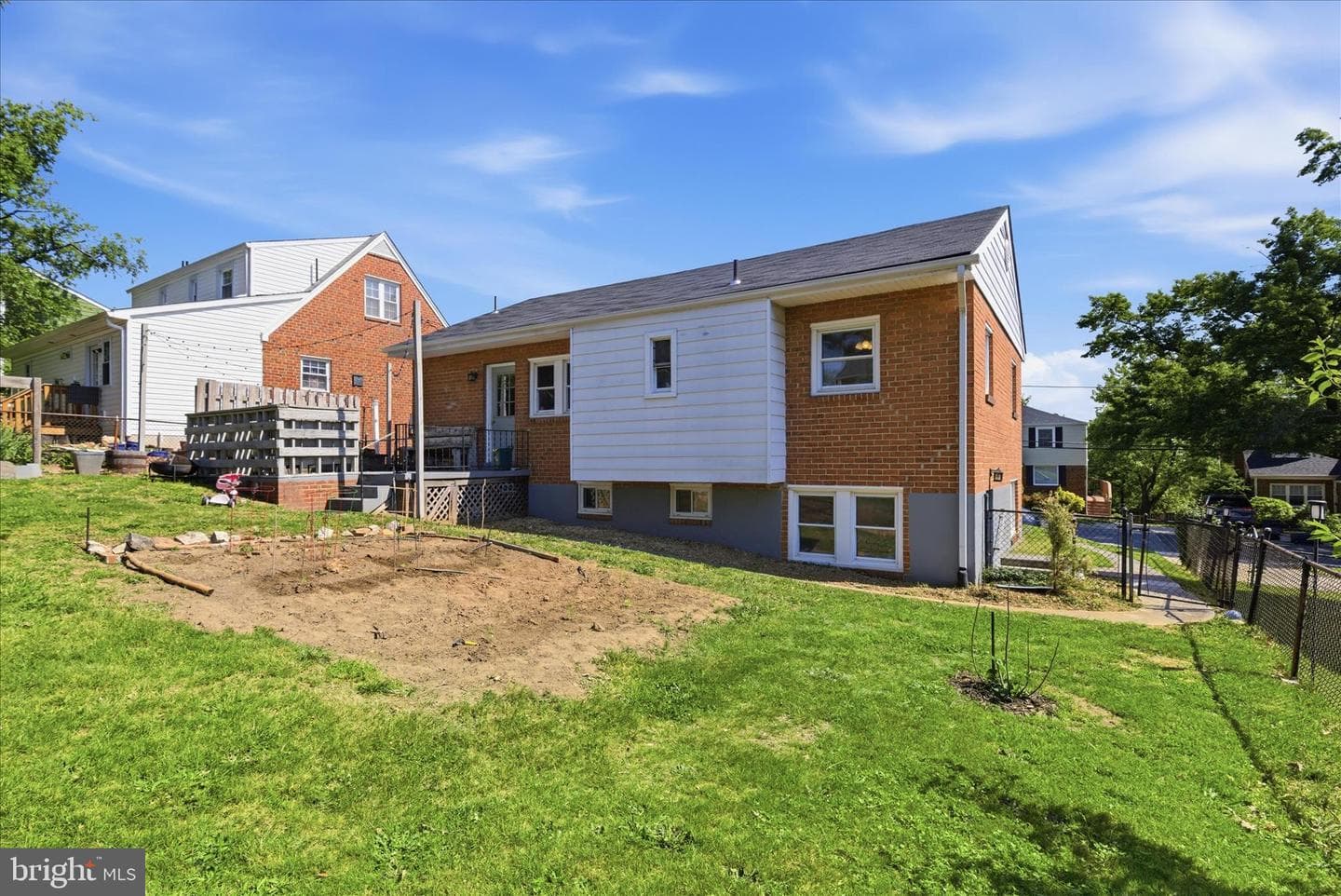 6317 Jason Avenue photo 29