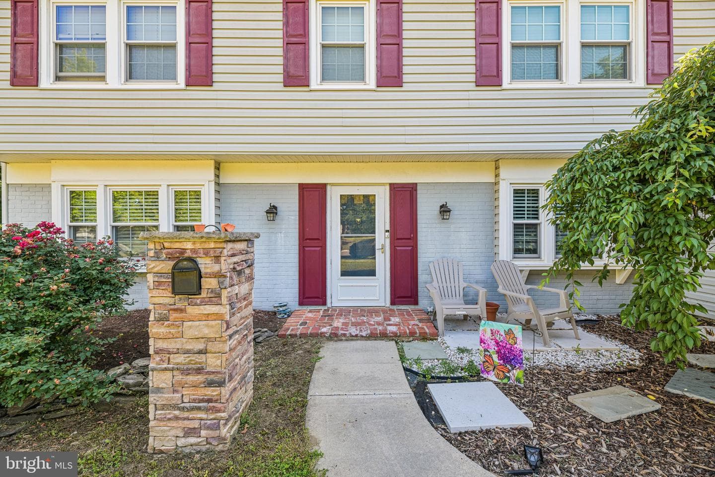 2225 Harwood Lane photo 6