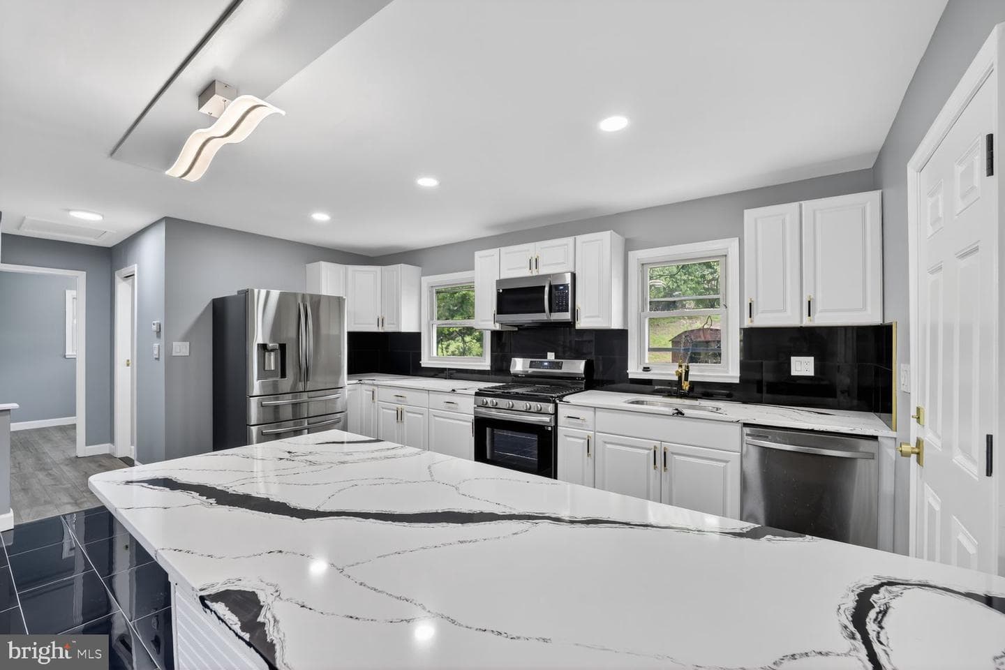 3604 Halloway N photo 21