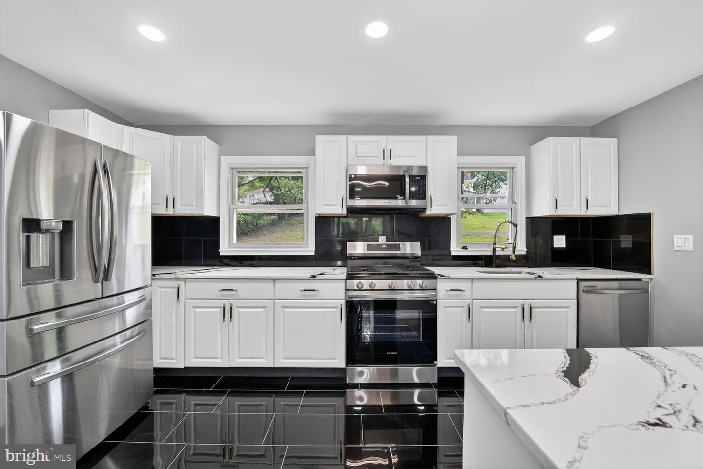 3604 Halloway N photo 25