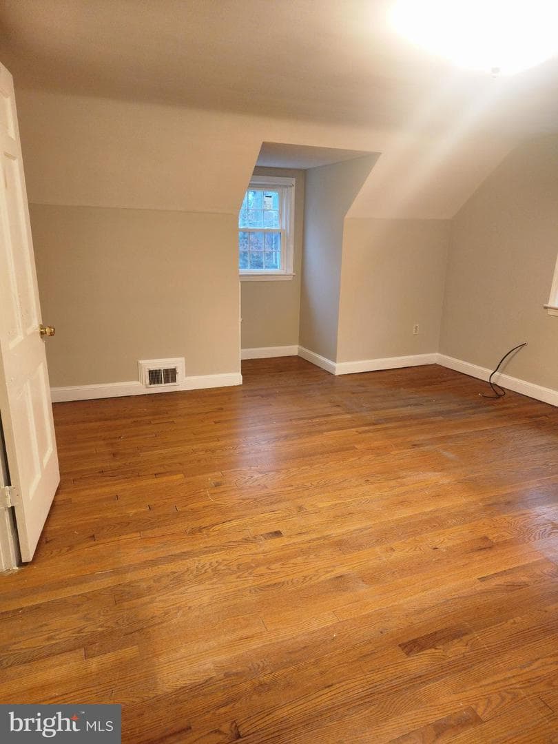 5801 Walnut Street photo 31