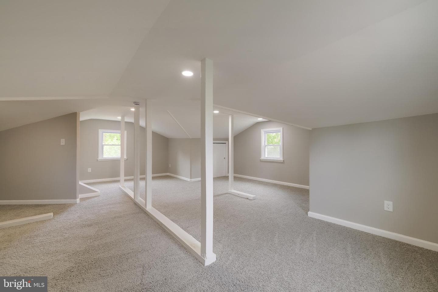 4904 Delaware Street photo 21