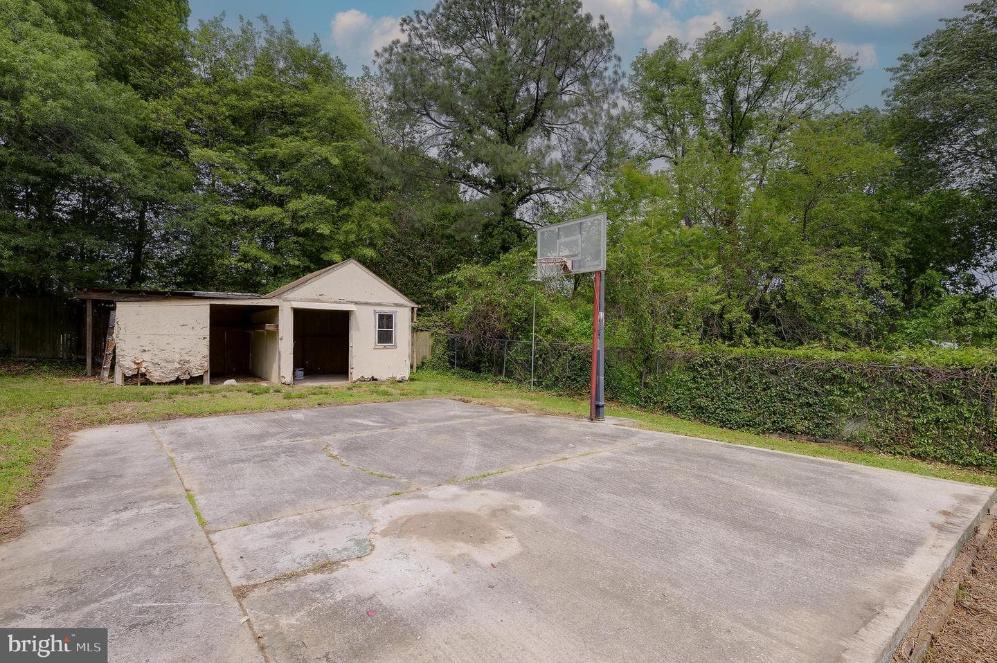 4904 Delaware Street photo 28