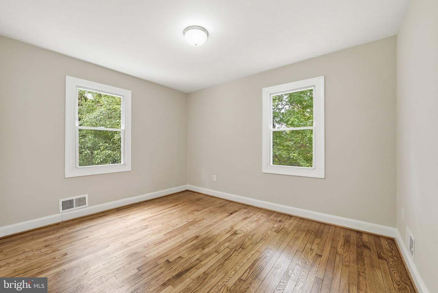 4915 Sharon Road photo 12