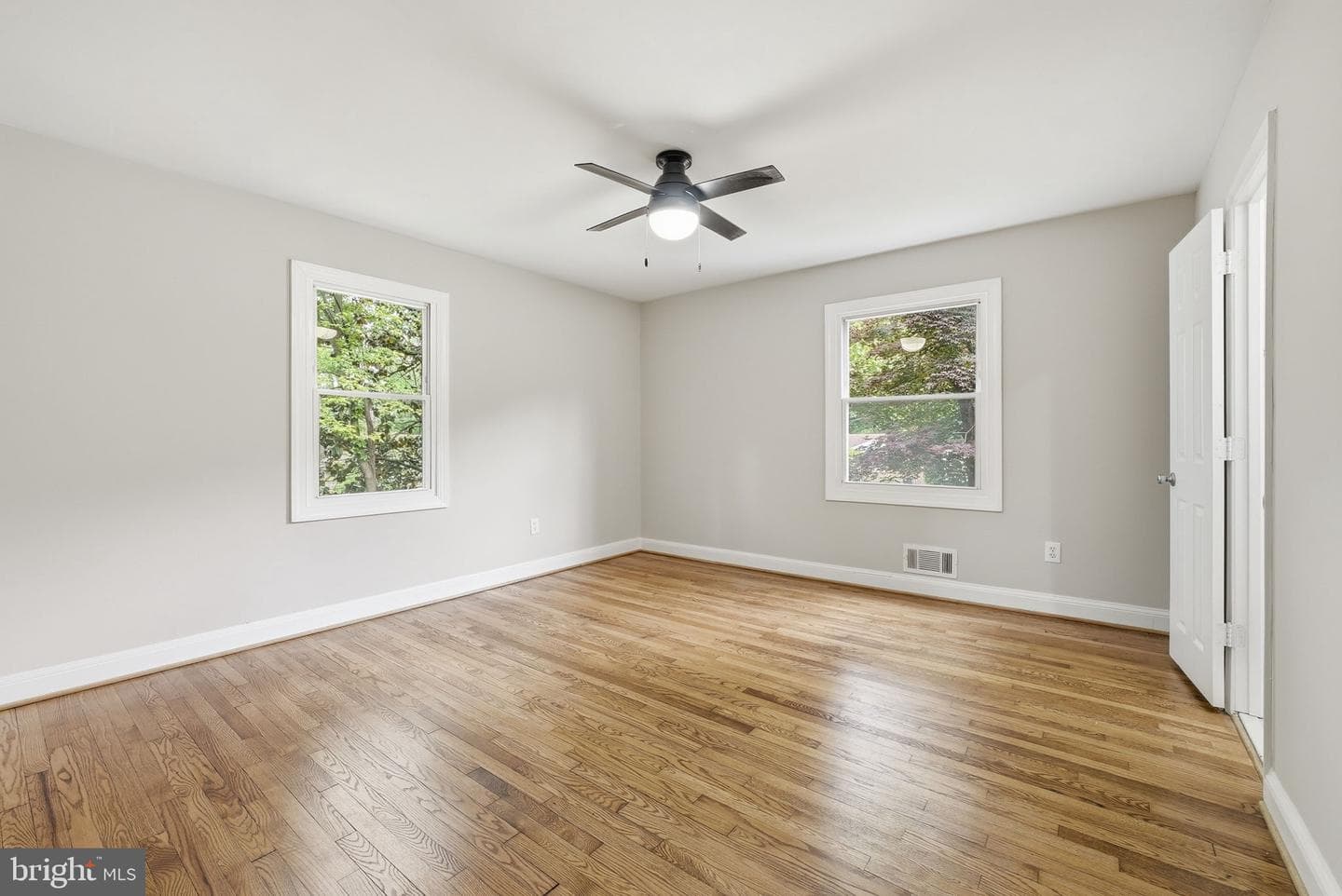 4915 Sharon Road photo 14