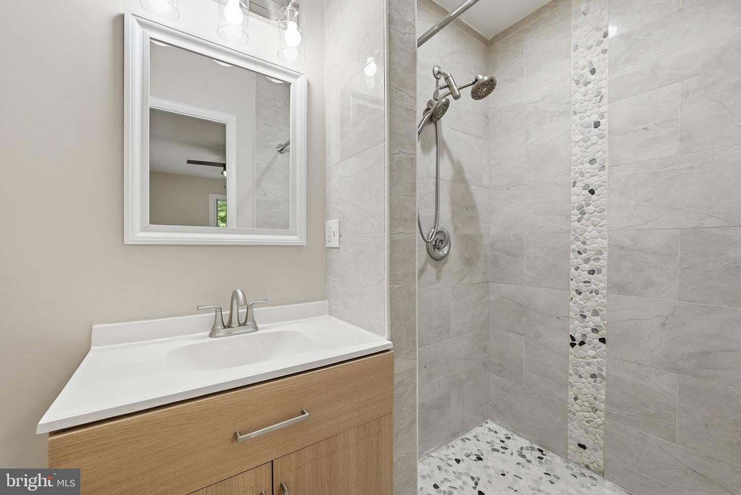4915 Sharon Road photo 16