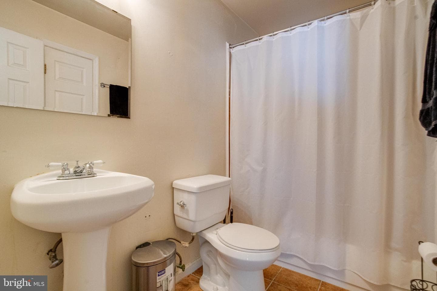 806 Balboa Avenue photo 32
