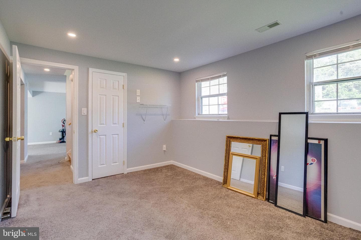 806 Balboa Avenue photo 39