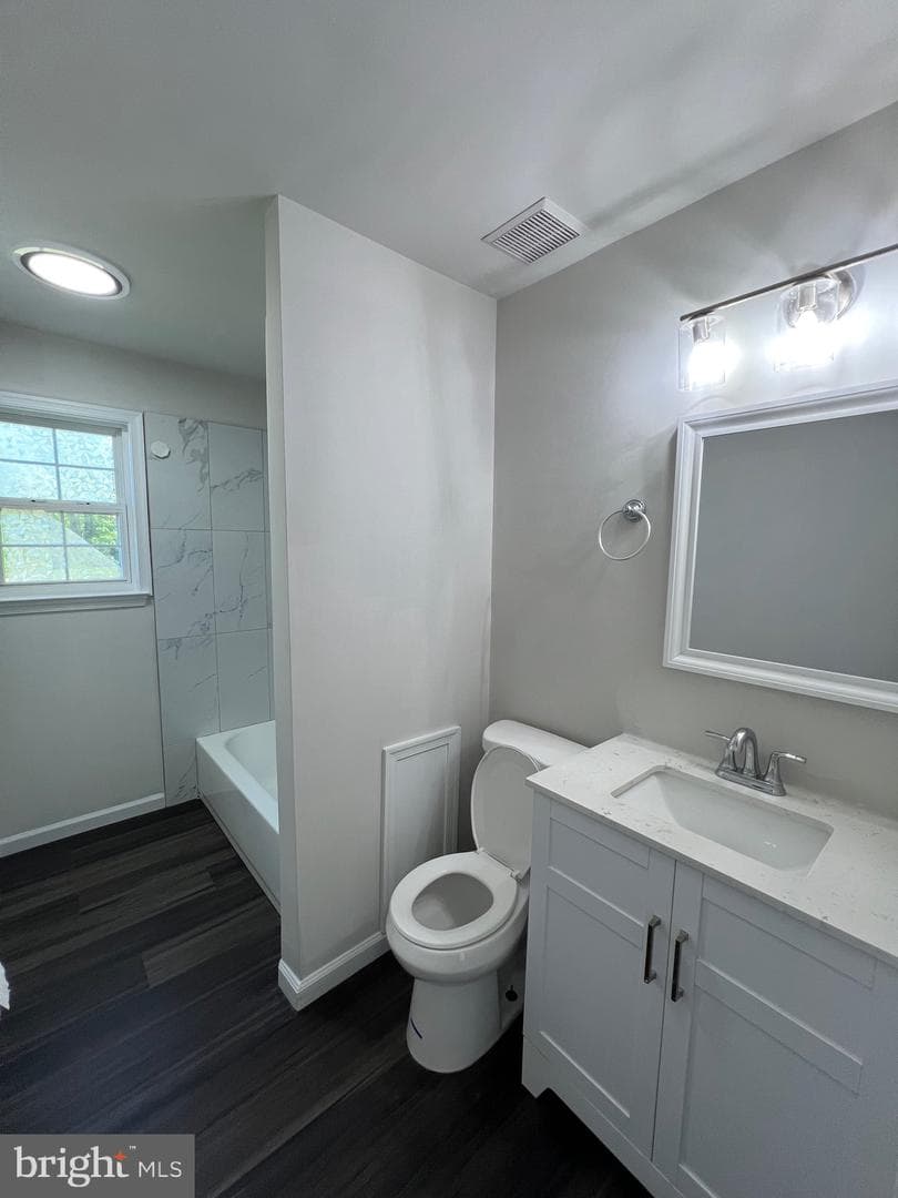 6604 Suitland Road photo 23