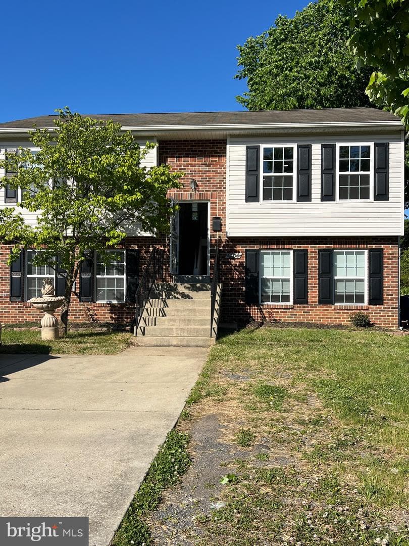 6604 Suitland Road photo 4