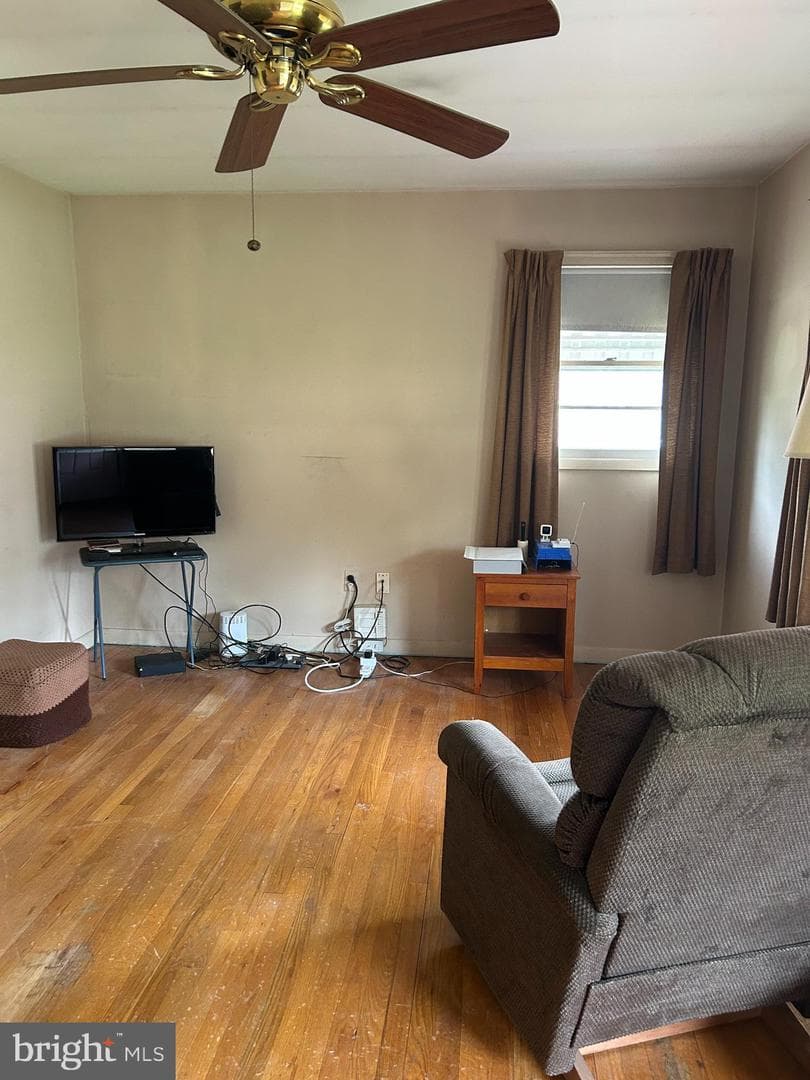 9015 Spring Acres Road photo 19