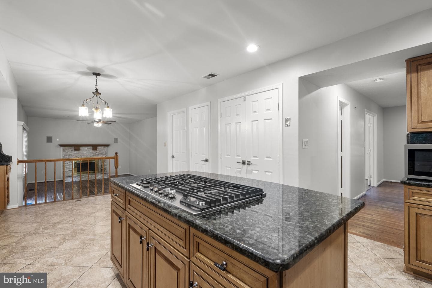 6113 Omar photo 18