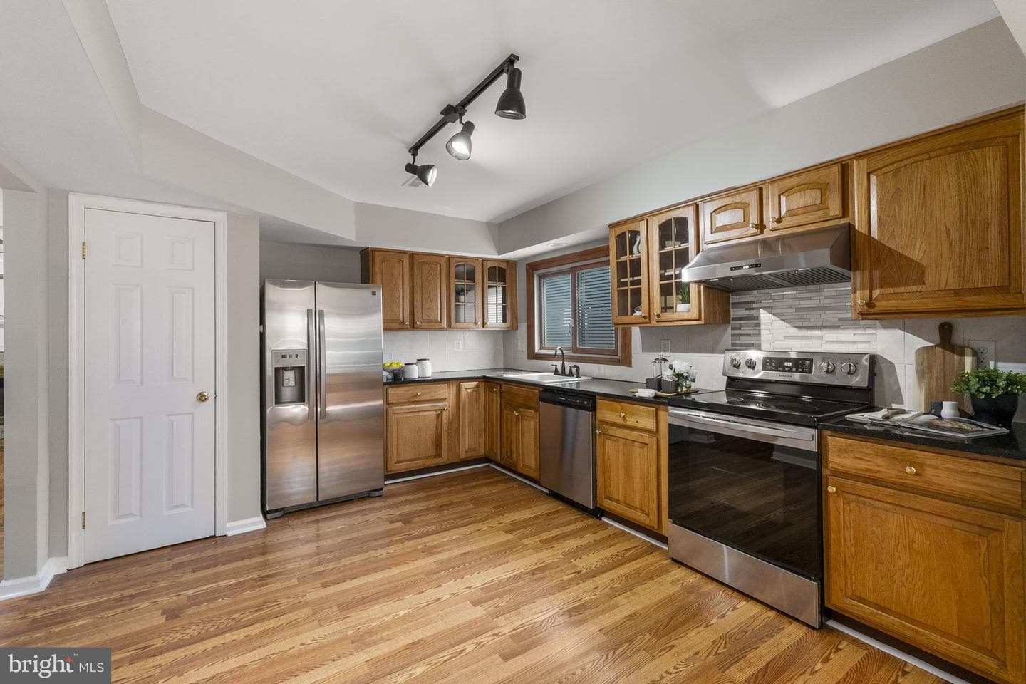 3001 Antler Court N photo 13