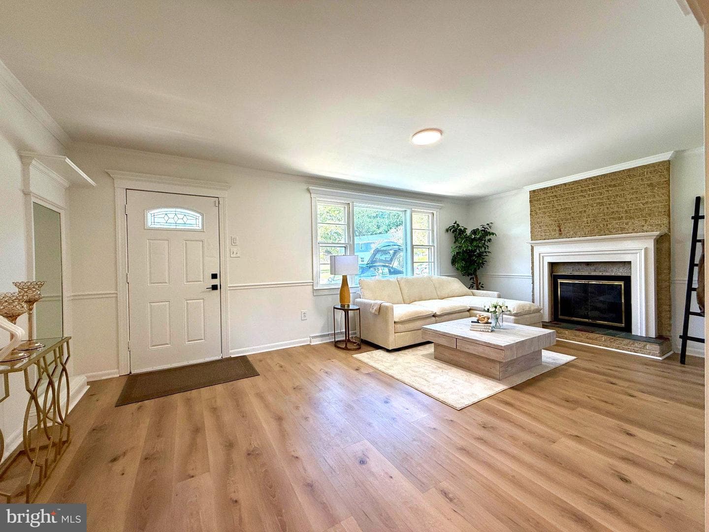 4805 Tamworth Court photo 5