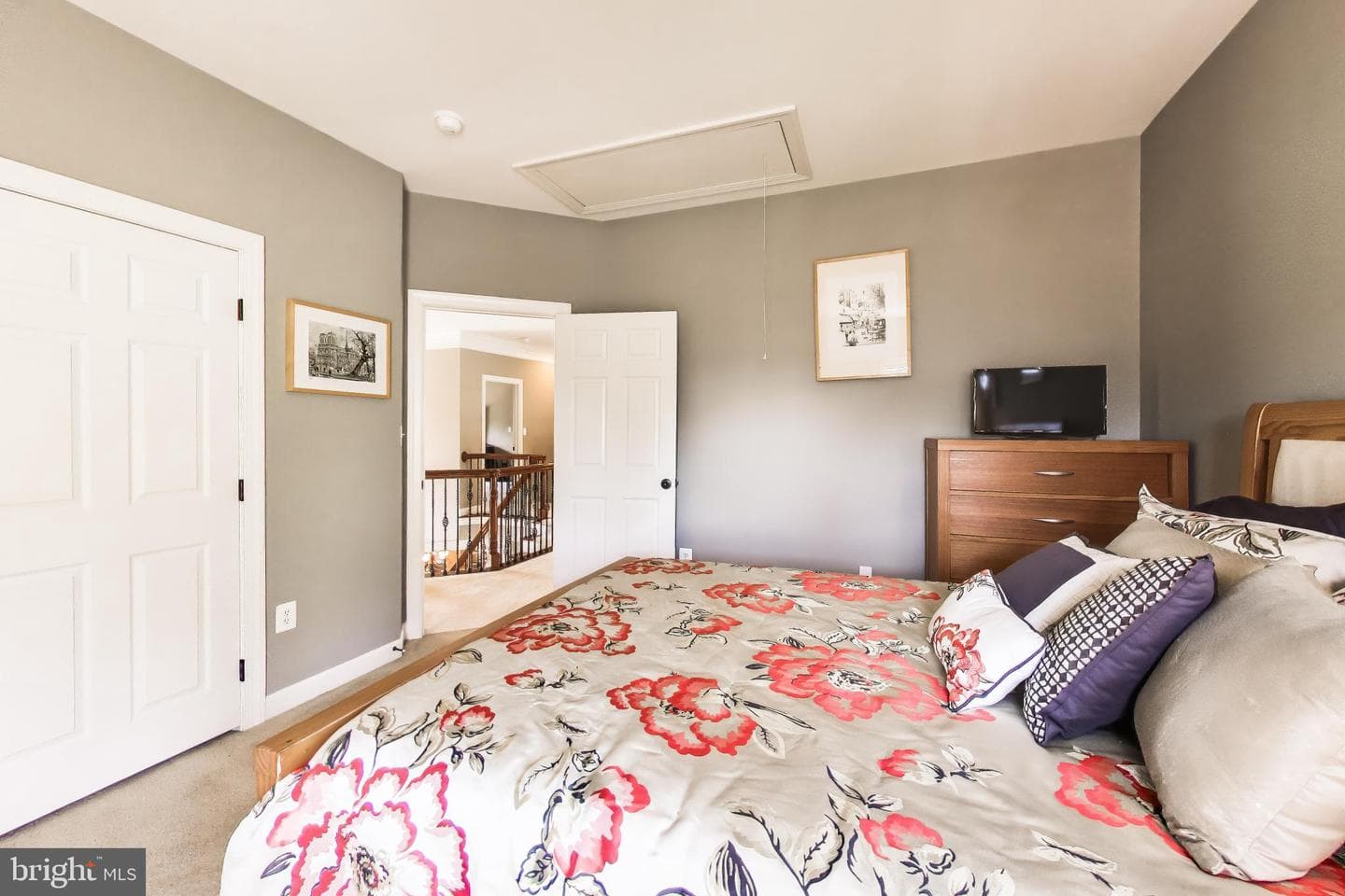 400 Bottsford Avenue photo 49