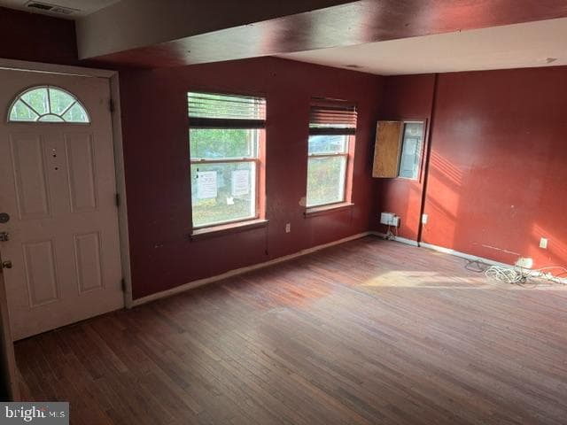 5707 Davey Street photo 2