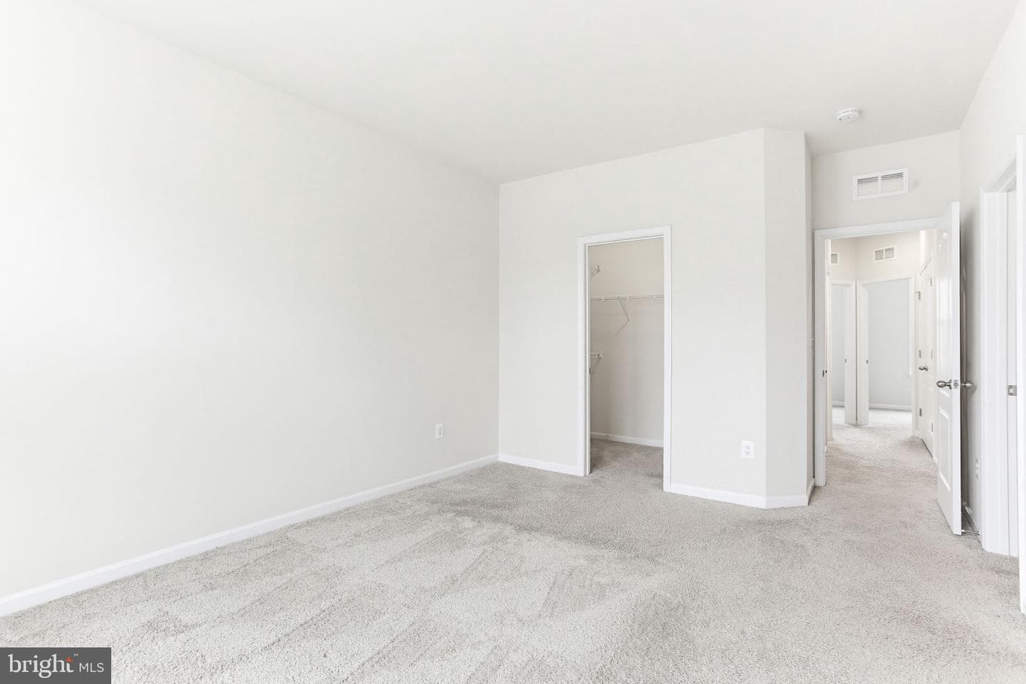 1016 Highpoint Trail photo 20