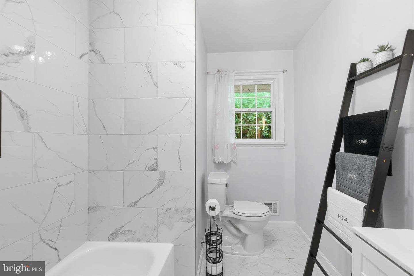 14105 Manchester Road photo 21